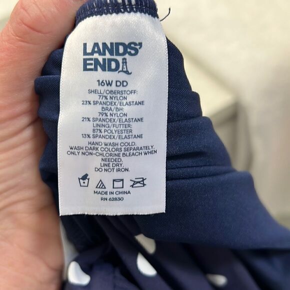 Lands End Navy w White polka dots 16W DD underwire Crossover V neck Tankini Top - Picture 4 of 10